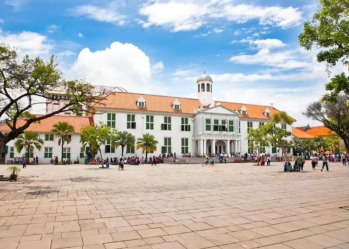 Golden Sky PluitHotel Jakarta